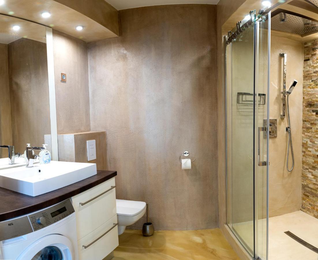Dream Apartman 1 With Free Parking Győr Extérieur photo