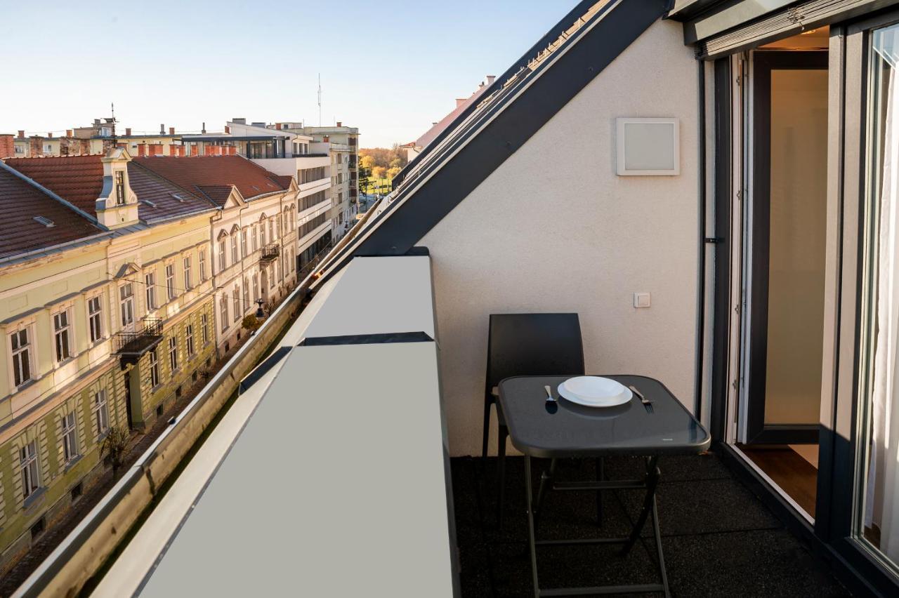 Dream Apartman 1 With Free Parking Győr Extérieur photo