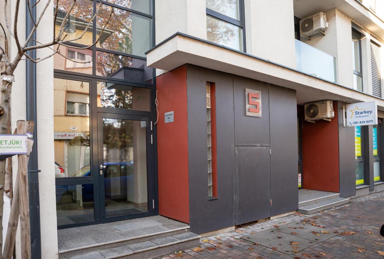 Dream Apartman 1 With Free Parking Győr Extérieur photo